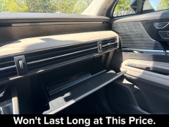 Used 2022  Lincoln Corsair Reserve AWD at DriveNow Mayfield near Mayfield Heights&comma; OH