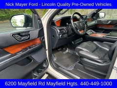 Used 2019 Lincoln Navigator 4d SUV 4WD Select at Drive Now Westlake near Westlake, OH