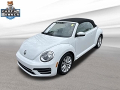 Used 2017  Volkswagen Beetle Convertible Auto at Drive Now Westlake near Westlake&comma; OH