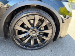 Used 2022  Tesla Model X AWD at DriveNow Mayfield near Mayfield Heights&comma; OH