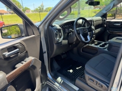 Used 2021  GMC Sierra 1500 4WD Crew Cab 147" Elevation w&sol;3SB at Drive Now Westlake near Westlake&comma; OH