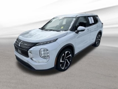 Used 2022  Mitsubishi Outlander ES S-AWC at DriveNow Mayfield near Mayfield Heights&comma; OH