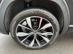 Used 2024  Volkswagen Atlas 2&period;0T SEL Premium R-Line 4MOTION at Drive Now Westlake near Westlake&comma; OH