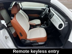 Used 2017  Volkswagen Beetle Convertible Auto at Drive Now Westlake near Westlake&comma; OH