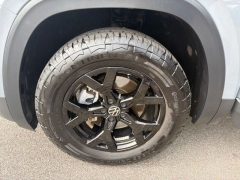 Used 2024  Volkswagen Atlas 2&period;0T Peak Edition SE w&sol;Tech 4MOTION at DriveNow Mayfield near Mayfield Heights&comma; OH