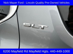 Used 2023  GMC Acadia AWD 4dr SLT at Drive Now Westlake near Westlake, OH