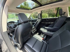 Used 2024  Lincoln Aviator Premiere AWD at Drive Now Westlake near Westlake&comma; OH