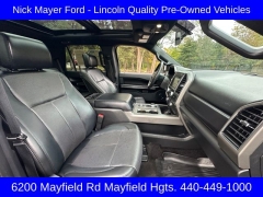 Used 2018 Ford Expedition 4d SUV 4WD XLT at Drive Now Westlake near Westlake, OH
