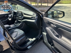 Used 2022  Toyota Highlander XLE AWD at DriveNow Mayfield near Mayfield Heights&comma; OH