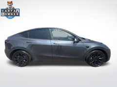 Used 2021  Tesla Model Y Long Range AWD at DriveNow Mayfield near Mayfield Heights&comma; OH