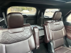 Used 2025  Ford Explorer Platinum 4WD at Drive Now Westlake near Westlake&comma; OH