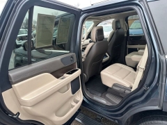 Used 2024  Lincoln Navigator Premiere 4x4 at DriveNow Mayfield near Mayfield Heights&comma; OH