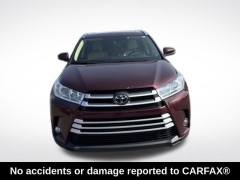 Used 2017  Toyota Highlander V6 AWD &lpar;Natl&rpar; at DriveNow Mayfield near Mayfield Heights&comma; OH