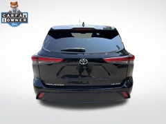 Used 2023  Toyota Highlander LE AWD &lpar;Natl&rpar; at Drive Now Westlake near Westlake&comma; OH