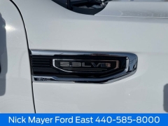 Used 2025  GMC Sierra 1500 4WD Crew Cab 147" SLT at Drive Now Westlake near Westlake&comma; OH