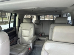 Used 2020  Chevrolet Suburban 4d SUV 4WD Premier at Drive Now Westlake near Westlake&comma; OH