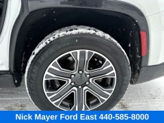 Used 2024  Jeep Wagoneer Series II 4x4 at Drive Now Westlake near Westlake&comma; OH