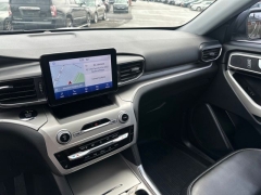 Used 2021  Ford Explorer XLT 4WD at DriveNow Mayfield near Mayfield Heights&comma; OH