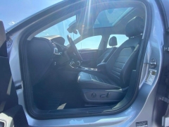 Used 2024  Volkswagen Jetta SE Auto at Drive Now Westlake near Westlake&comma; OH
