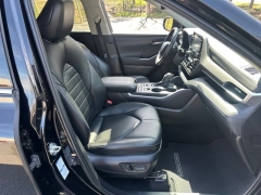 Used 2022  Toyota Highlander XLE AWD at DriveNow Mayfield near Mayfield Heights&comma; OH