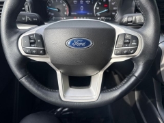 Used 2022  Ford Explorer XLT 4WD at Drive Now Westlake near Westlake&comma; OH
