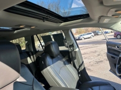 Used 2016  Buick Enclave FWD 4dr Leather at Drive Now Westlake near Westlake&comma; OH