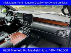 Used 2019 Lincoln Navigator 4d SUV 4WD Select at Drive Now Westlake near Westlake, OH