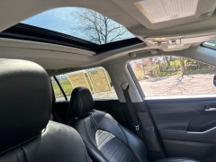 Used 2022  Toyota Highlander XLE AWD at DriveNow Mayfield near Mayfield Heights&comma; OH