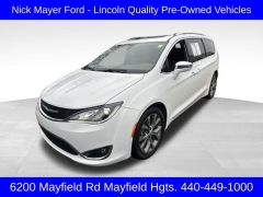 Used 2018  Chrysler Pacifica 4d Wagon Limited at DriveNow Mayfield near Mayfield Heights&comma; OH
