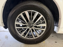 Used 2024  Nissan Armada 4x4 SL at Drive Now Westlake near Westlake&comma; OH