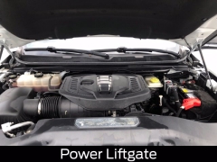 Used 2024  Jeep Wagoneer L Series II 4x2 &ast;Ltd Avail&ast; at Drive Now Westlake near Westlake&comma; OH