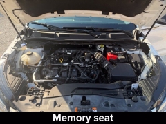 Used 2022  Lincoln Corsair Reserve AWD at DriveNow Mayfield near Mayfield Heights&comma; OH