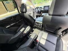 Used 2024  Lincoln Aviator Premiere AWD at Drive Now Westlake near Westlake&comma; OH