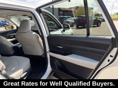 Used 2025  Toyota Grand Highlander Hybrid XLE AWD at DriveNow Mayfield near Mayfield Heights&comma; OH