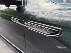 Used 2022  Lincoln Navigator L Black Label 4x4 at DriveNow Mayfield near Mayfield Heights&comma; OH