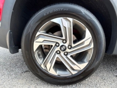 Used 2022  Hyundai Santa Fe SEL AWD at Drive Now Westlake near Westlake&comma; OH