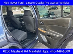 Used 2019  GMC Acadia 4d SUV AWD SLE-2 V6 at DriveNow Mayfield near Mayfield Heights, OH