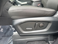 Used 2022  Ford Explorer XLT 4WD at Drive Now Westlake near Westlake&comma; OH