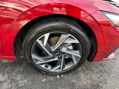 Used 2025  Hyundai Elantra SEL Sport IVT at DriveNow Mayfield near Mayfield Heights&comma; OH