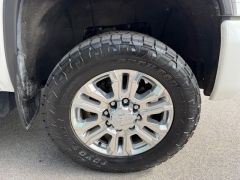Used 2018  GMC Sierra 3500HD 4WD Crew Cab 167&period;7" Denali at Drive Now Westlake near Westlake&comma; OH