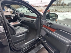 Used 2024  Lincoln Navigator L Premiere 4x4 at Drive Now Westlake near Westlake&comma; OH