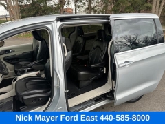 Used 2023  Chrysler Pacifica Touring L FWD at Drive Now Westlake near Westlake&comma; OH