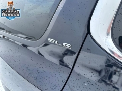 Used 2022  GMC Acadia AWD 4dr SLE at Drive Now Westlake near Westlake&comma; OH