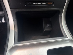 Used 2024  Ford Edge SEL AWD at DriveNow Mayfield near Mayfield Heights&comma; OH