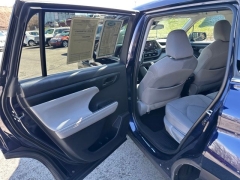 Used 2022  Toyota Highlander LE AWD at DriveNow Mayfield near Mayfield Heights&comma; OH