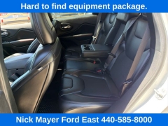 Used 2020  Jeep Cherokee Trailhawk 4x4 at Drive Now Westlake near Westlake&comma; OH
