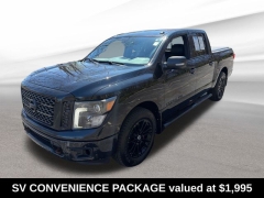Used 2018  Nissan Titan 4x4 Crew Cab SV at Drive Now Westlake near Westlake&comma; OH