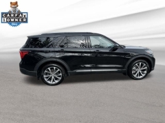 Used 2025  Ford Explorer Platinum 4WD at Drive Now Westlake near Westlake&comma; OH