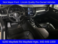 Used 2018 Volvo XC60 4d SUV AWD T5 Momentum at Drive Now Westlake near Westlake, OH