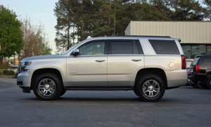 Used 2017  Chevrolet Tahoe 4d SUV 4WD LT at Auto Direct near Zebulon&comma; NC